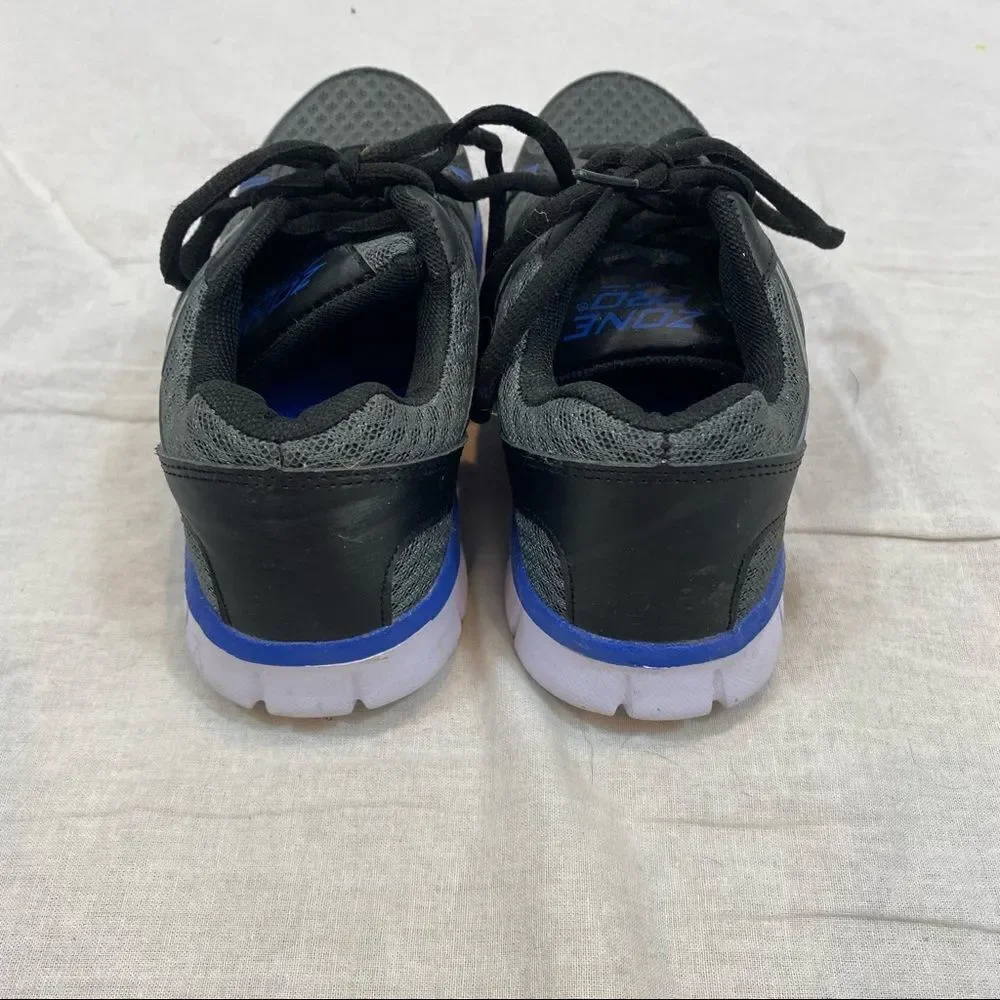 Boys Zone Pro Blue and‎ Black Sneakers Size 2